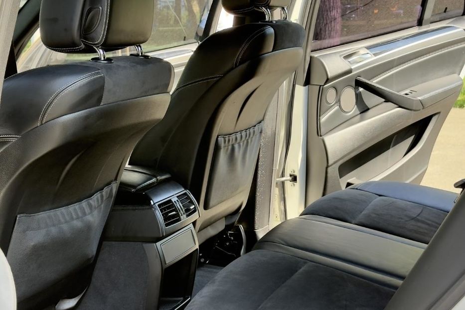 Продам BMW X5 E70 2012 года в Киеве