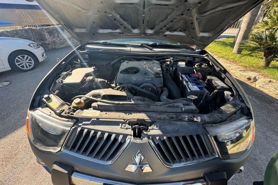 Продам Mitsubishi L 200 2007 года в г. Умань, Черкасская область