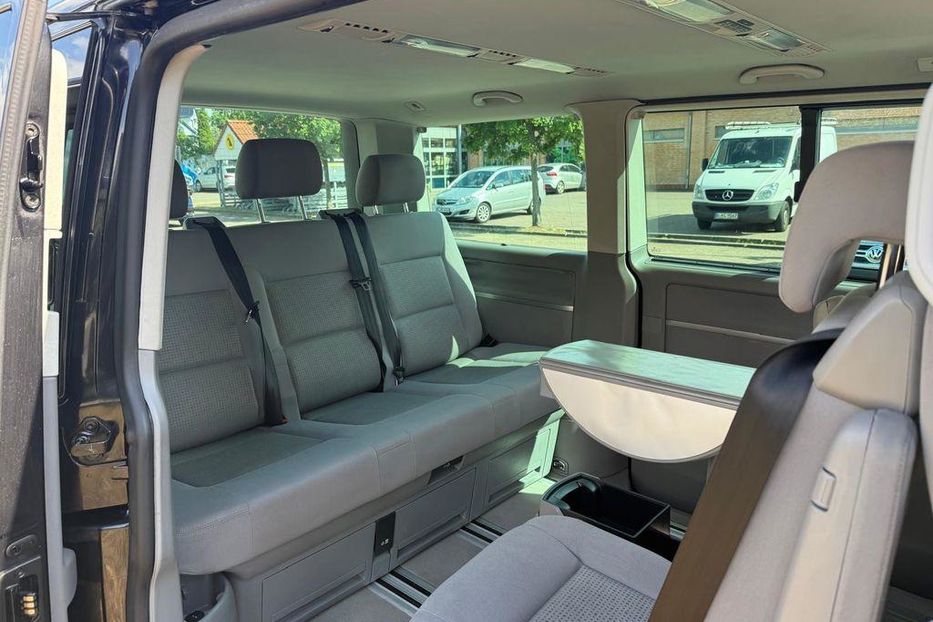 Продам Volkswagen T5 (Transporter) пасс. 2007 года в Одессе