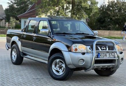 Продам Nissan Navara 2004 года в Сумах