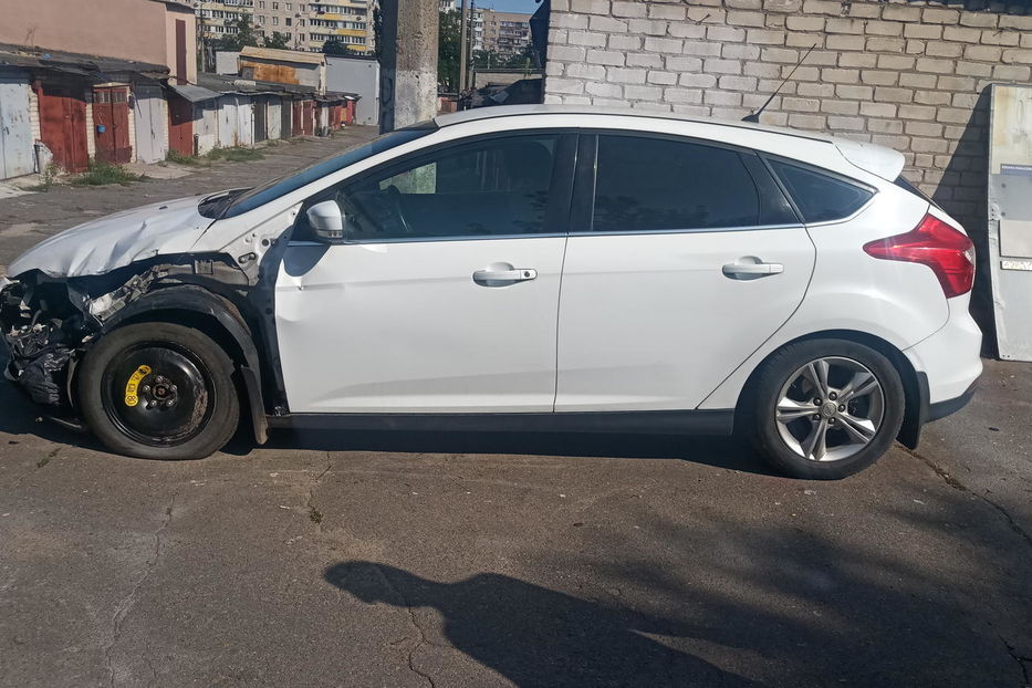 Продам Ford Focus форд фокус 2013 года в Киеве