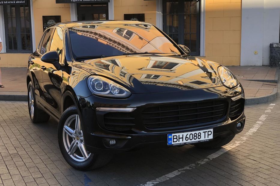 Продам Porsche Cayenne ОБСЛУЖЕННАЯ У ОФИЦИАЛОВ  2016 года в Одессе