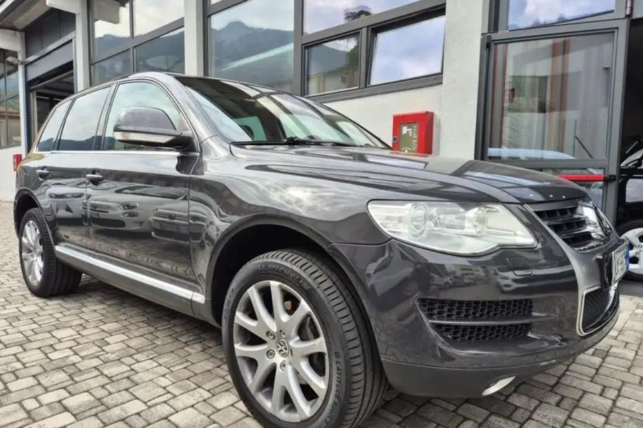 Продам Volkswagen Touareg 2007 года в г. Изюм, Харьковская область