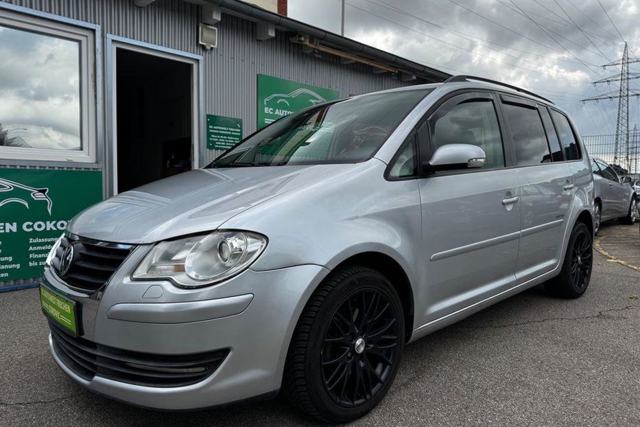 Продам Volkswagen Touran 2004 года в Одессе