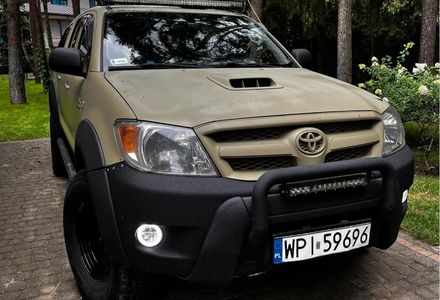 Продам Toyota Hilux 2008 года в Харькове