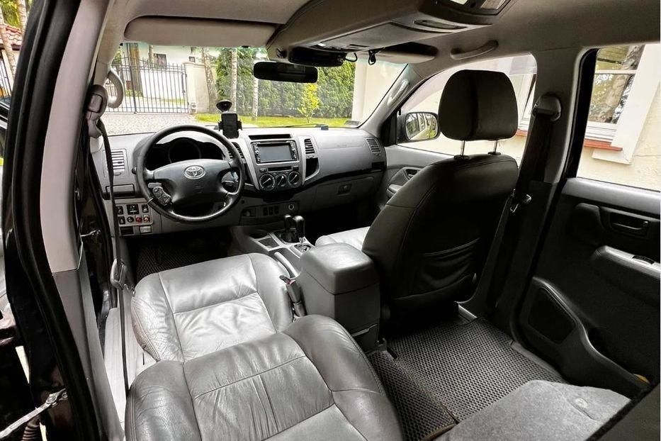 Продам Toyota Hilux 2008 года в Днепре