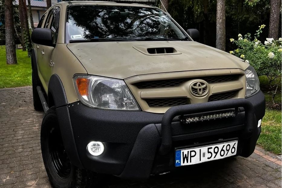 Продам Toyota Hilux 2008 года в Харькове