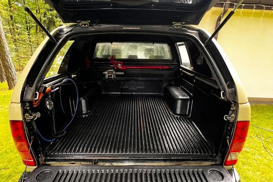 Продам Toyota Hilux 2008 года в Харькове