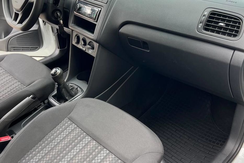 Продам Volkswagen Polo 2016 года в Житомире