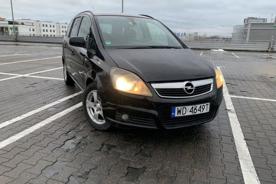 Продам Opel Zafira 2008 года в Хмельницком
