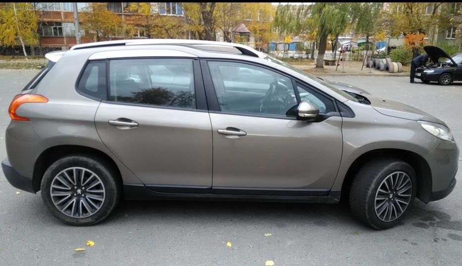Продам Peugeot 2008 2014 года в Ужгороде
