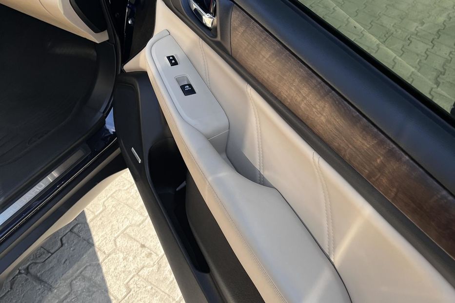 Продам Subaru Outback 3.6R-S CVT (256 к.с.) AWD 2017 года в г. Павлоград, Днепропетровская область