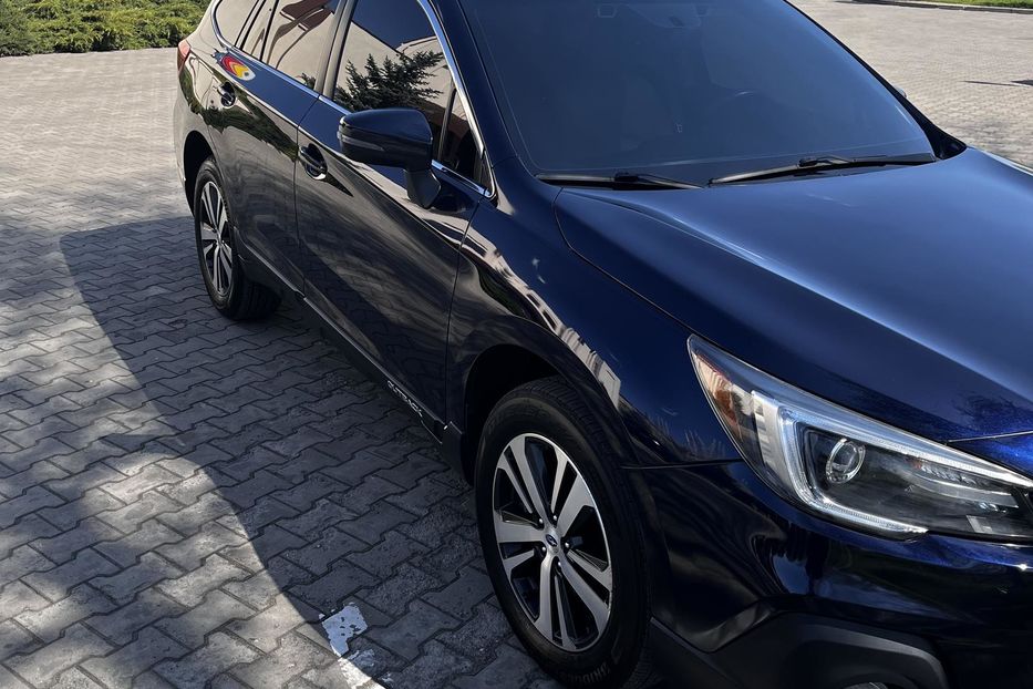 Продам Subaru Outback 3.6R-S CVT (256 к.с.) AWD 2017 года в г. Павлоград, Днепропетровская область