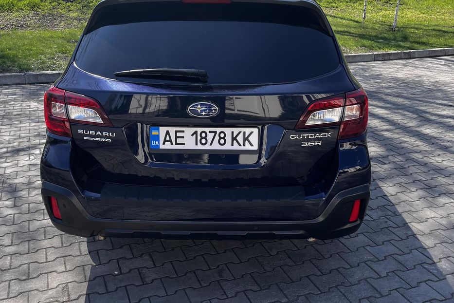Продам Subaru Outback 3.6R-S CVT (256 к.с.) AWD 2017 года в г. Павлоград, Днепропетровская область