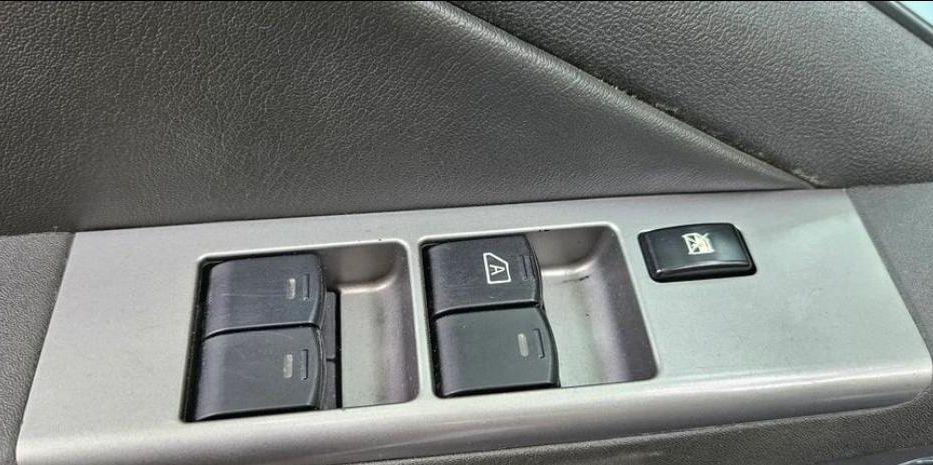 Продам Nissan Pathfinder Повний привід 4×4  2008 года в Киеве