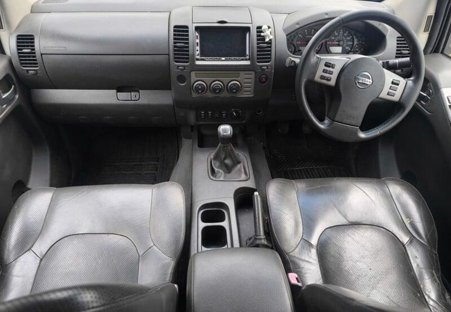 Продам Nissan Navara 2007 года в Киеве