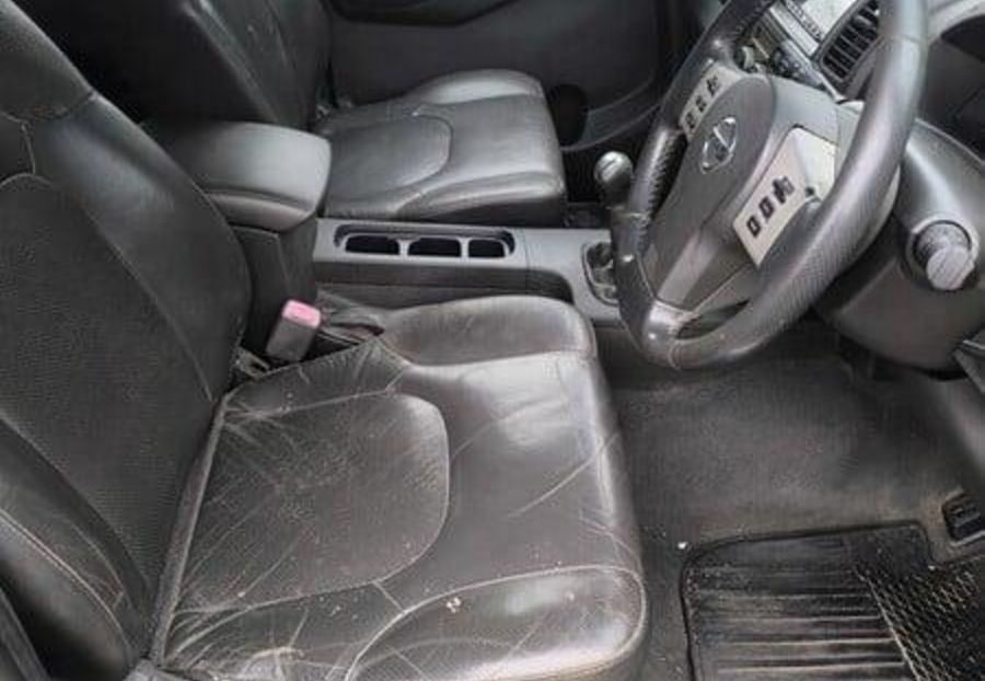 Продам Nissan Navara 2007 года в Киеве