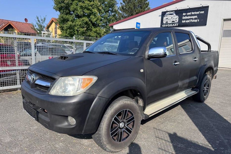 Продам Toyota Hilux 2008 года в Харькове