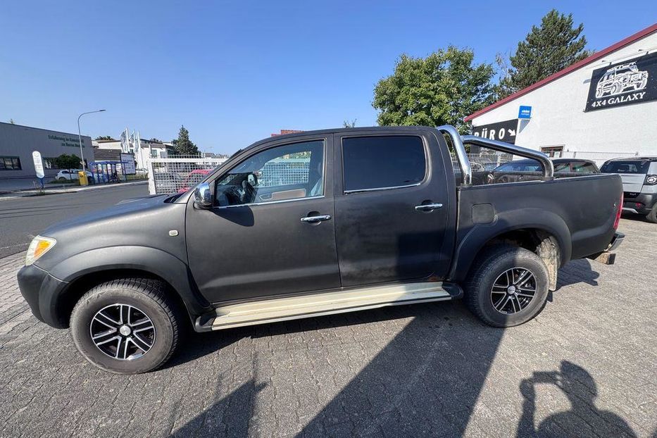 Продам Toyota Hilux 2008 года в Харькове