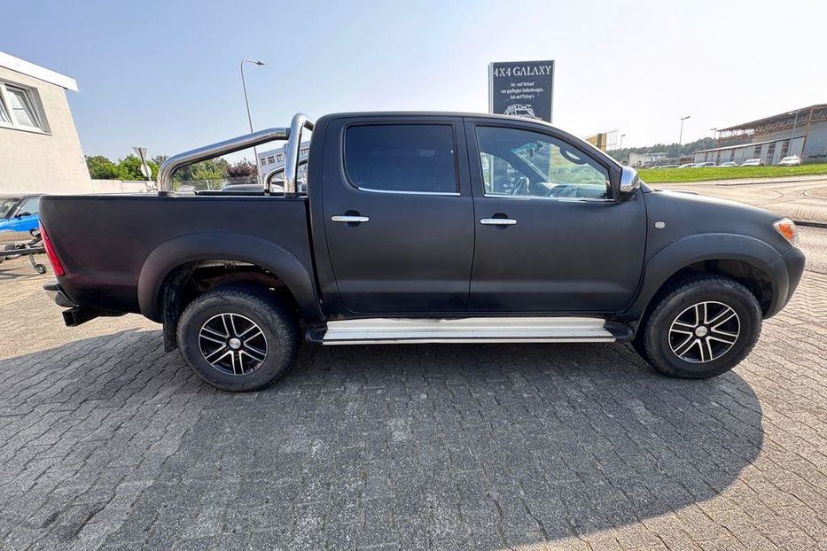Продам Toyota Hilux 2008 года в Харькове