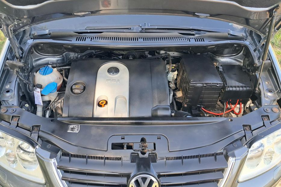 Продам Volkswagen Touran 2006 года в г. Гайсин, Винницкая область