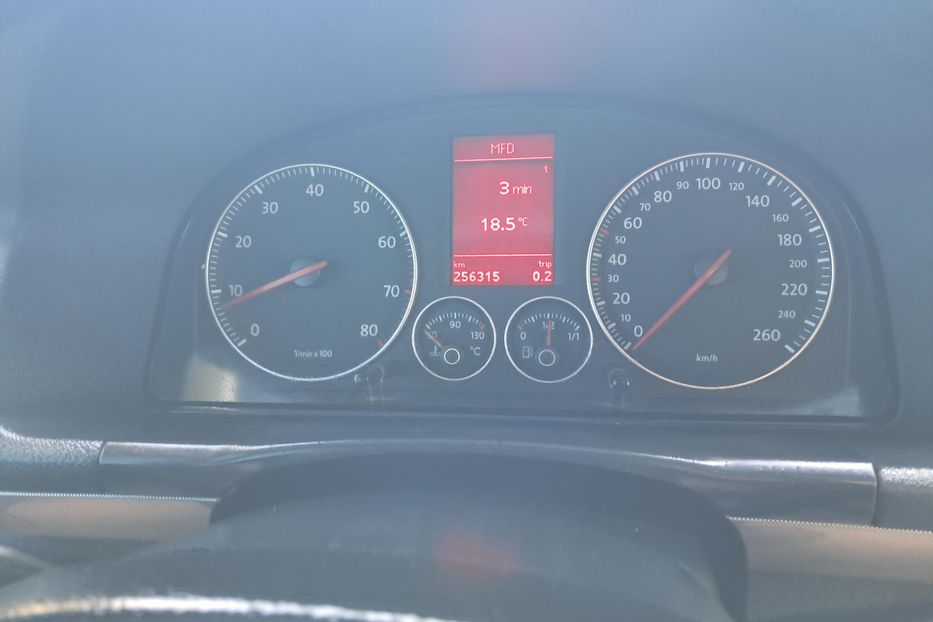 Продам Volkswagen Touran 2006 года в г. Гайсин, Винницкая область