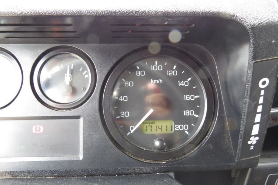 Продам Land Rover Defender Авто Для ЗСУ 4×4 2002 года в Харькове