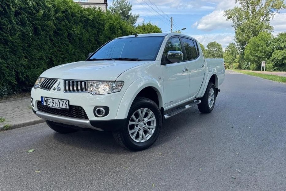 Продам Mitsubishi L 200 2012 года в Харькове
