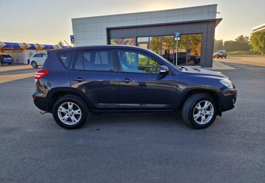 Продам Toyota Rav 4 2010 года в Одессе