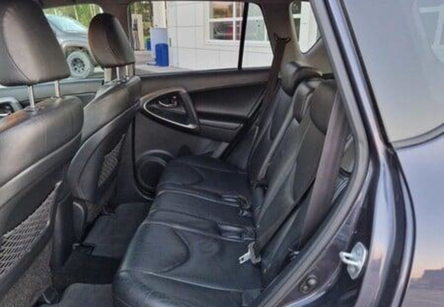 Продам Toyota Rav 4 2010 года в Одессе