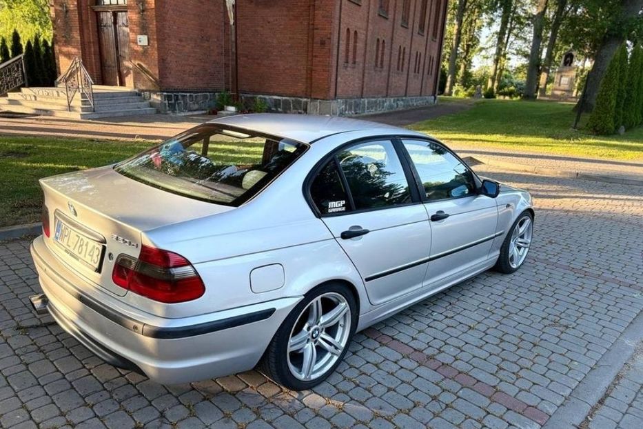 Продам BMW 320 2003 года в Харькове