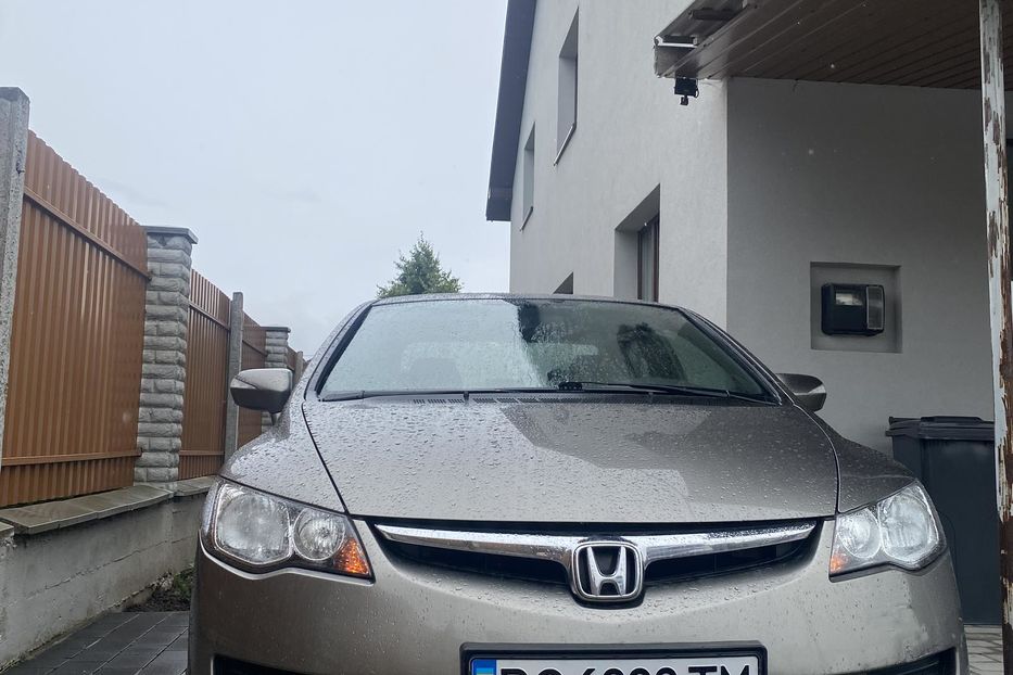 Продам Honda Civic 1.8 2008 года в Львове