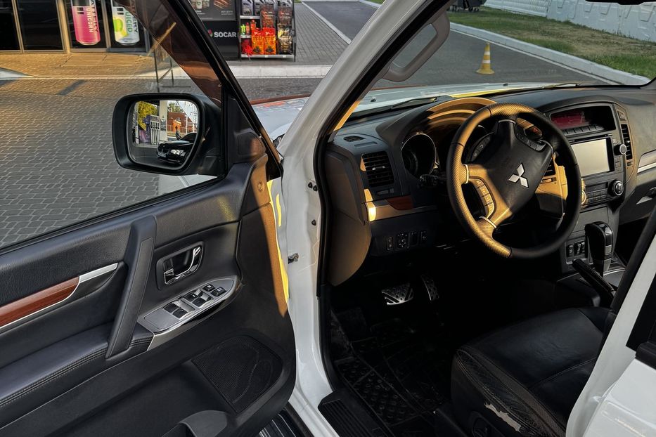 Продам Mitsubishi Pajero Wagon 2012 года в Днепре