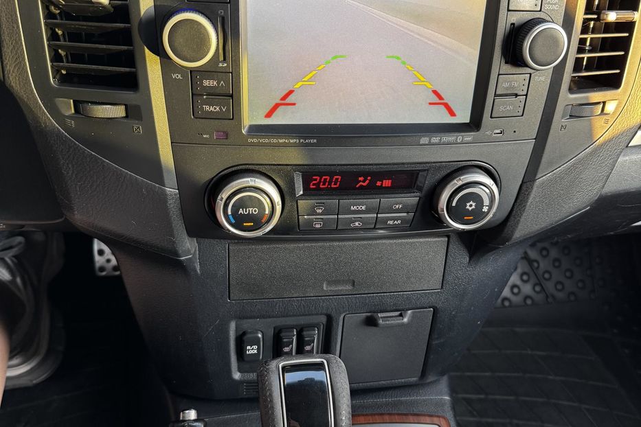 Продам Mitsubishi Pajero Wagon 2012 года в Днепре