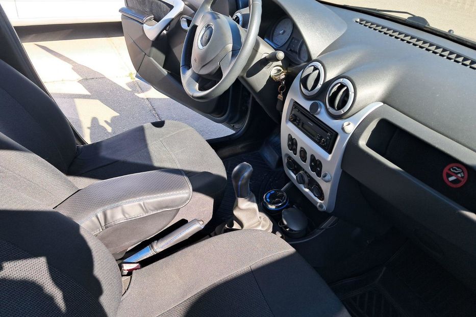 Продам Renault Logan Dacia Logan, комплектація Laureate (передмаксимальна), колір 