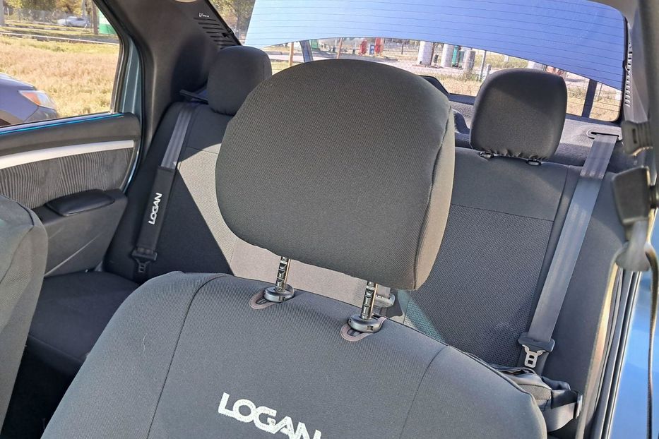 Продам Renault Logan Dacia Logan, комплектація Laureate (передмаксимальна), колір 