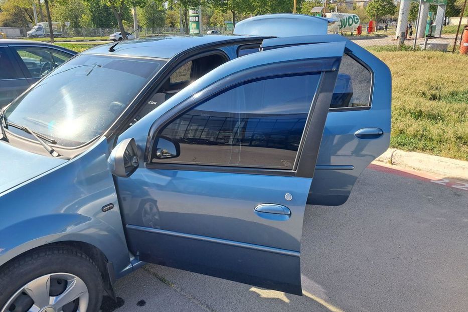 Продам Renault Logan Dacia Logan, комплектація Laureate (передмаксимальна), колір 