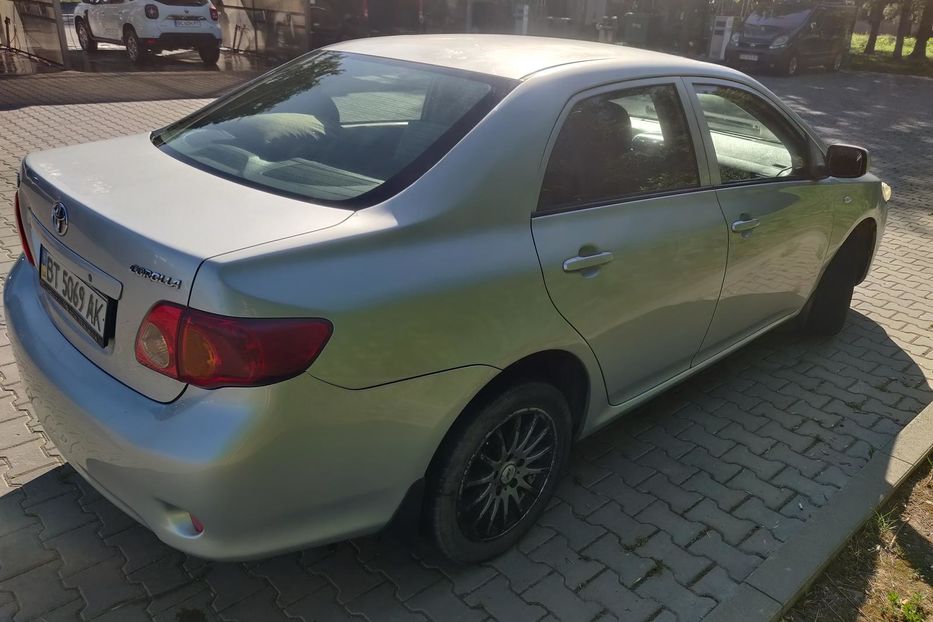 Продам Toyota Corolla 2008 года в Черновцах