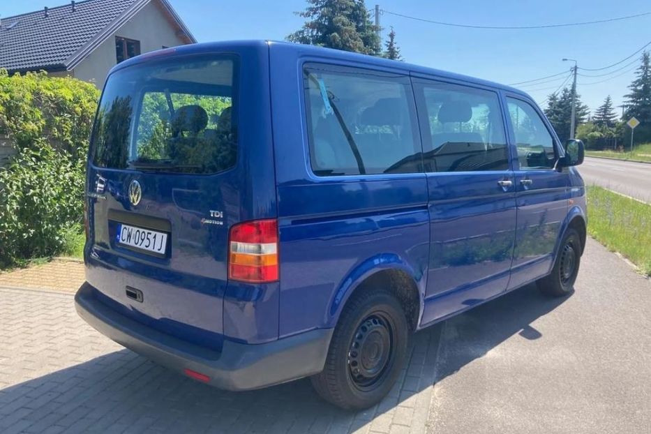 Продам Volkswagen T5 (Transporter) пасс. 2007 года в Сумах