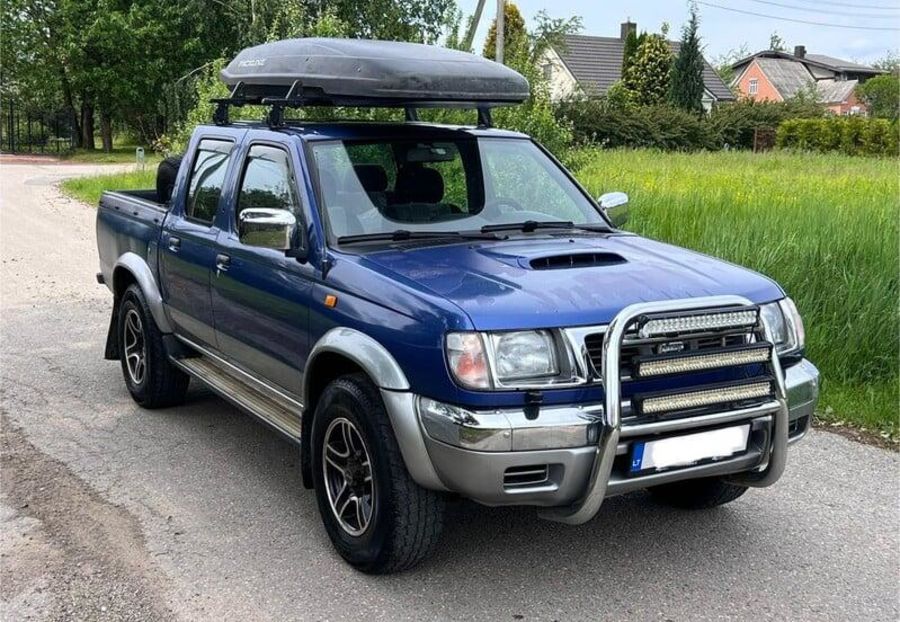 Продам Nissan Navara 2004 года в Харькове