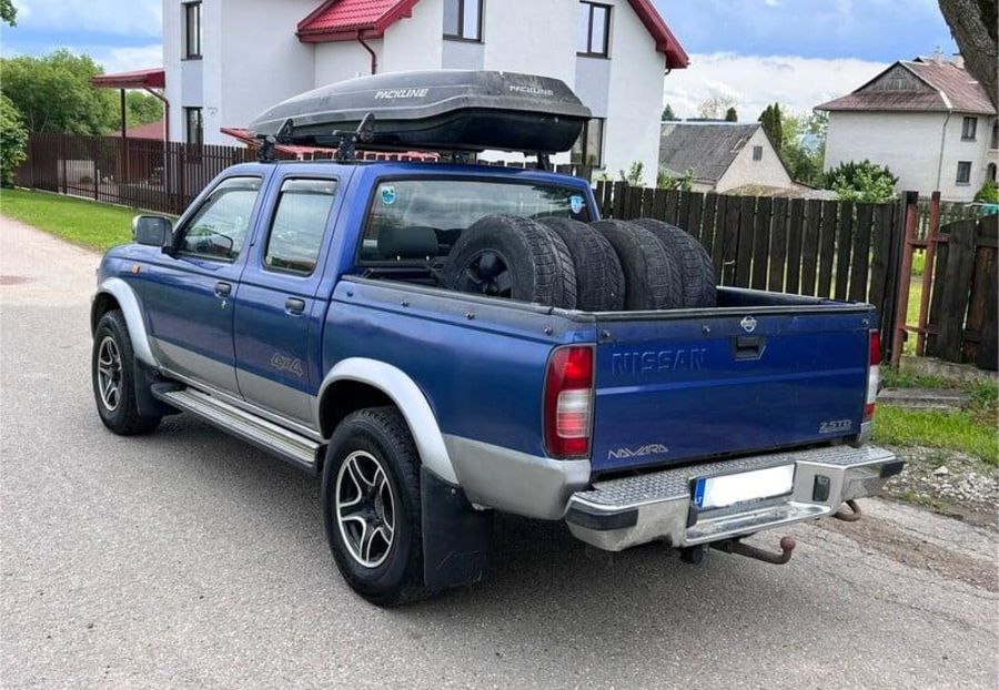 Продам Nissan Navara 2004 года в Харькове