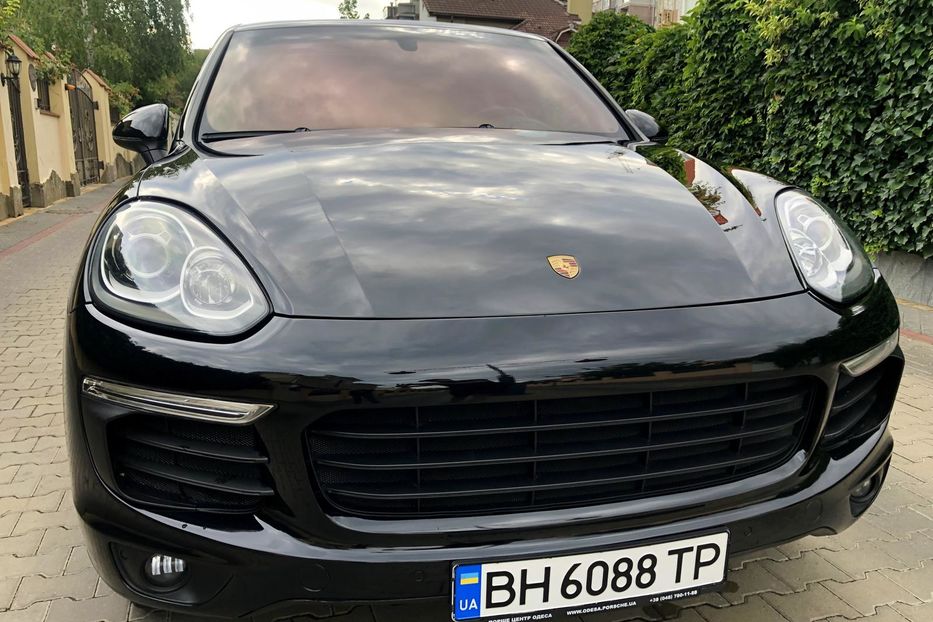 Продам Porsche Cayenne Обслуживания на PORSCHE!!!!  2016 года в Одессе