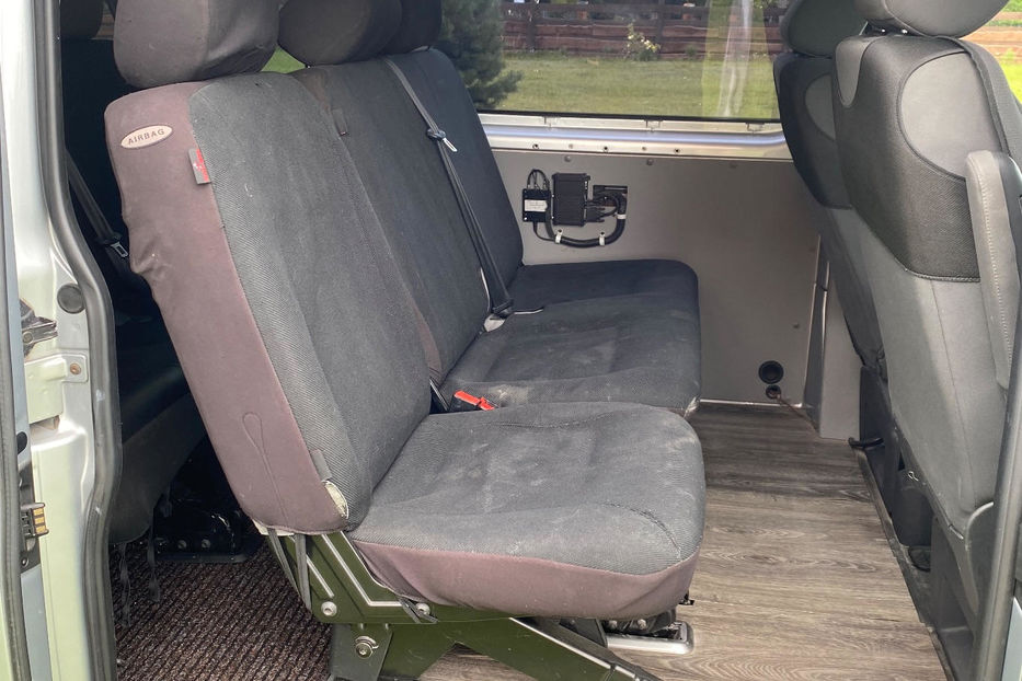 Продам Volkswagen T5 (Transporter) пасс. 2012 года в Днепре