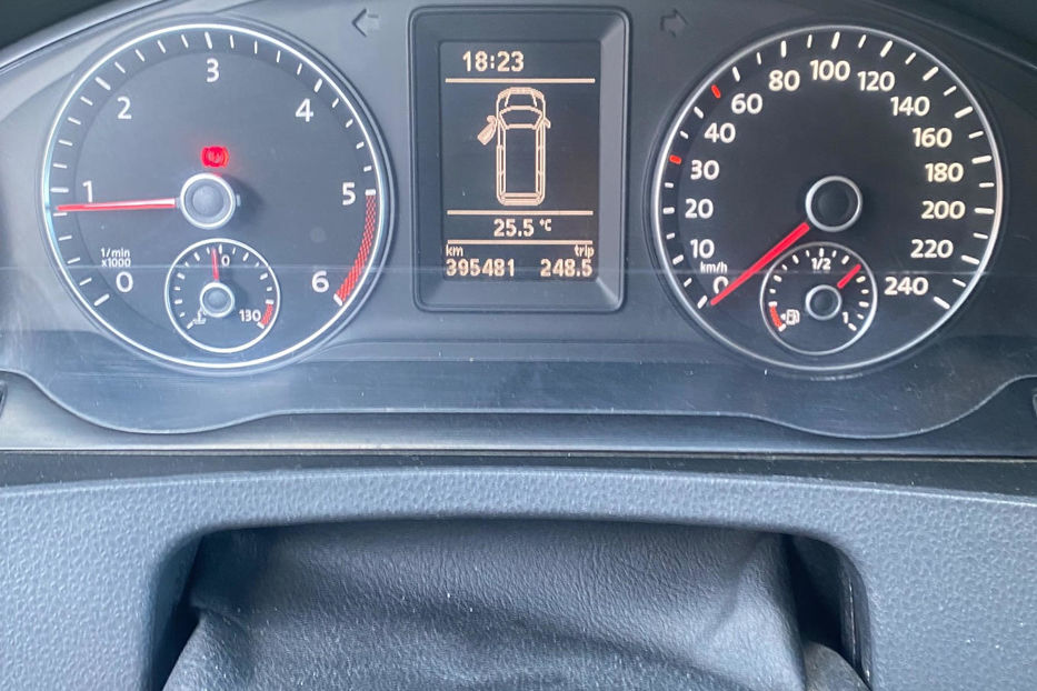 Продам Volkswagen T5 (Transporter) пасс. 2012 года в Днепре