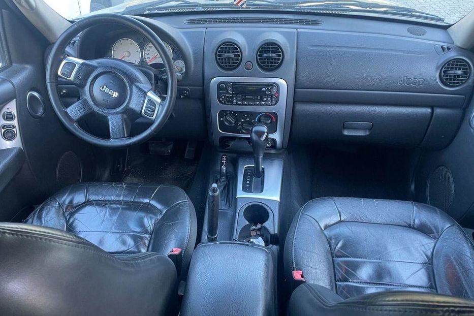 Продам Jeep Cherokee 2004 года в Харькове