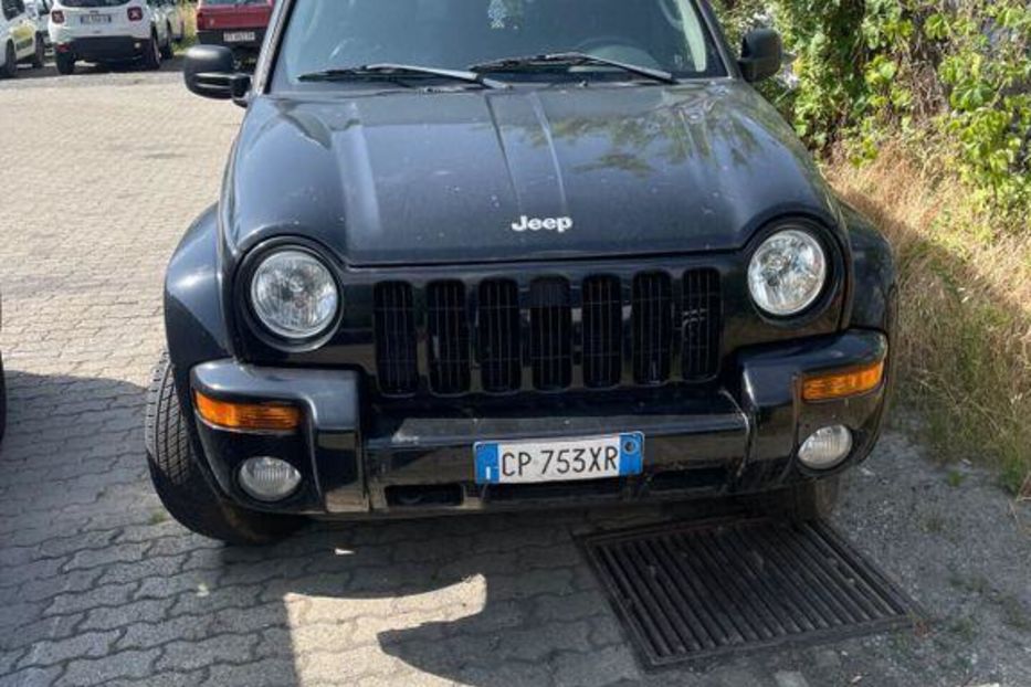 Продам Jeep Cherokee 2004 года в Харькове