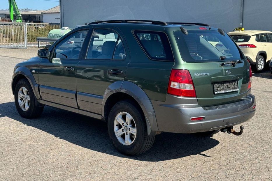 Продам Kia Sorento 2004 года в Донецке