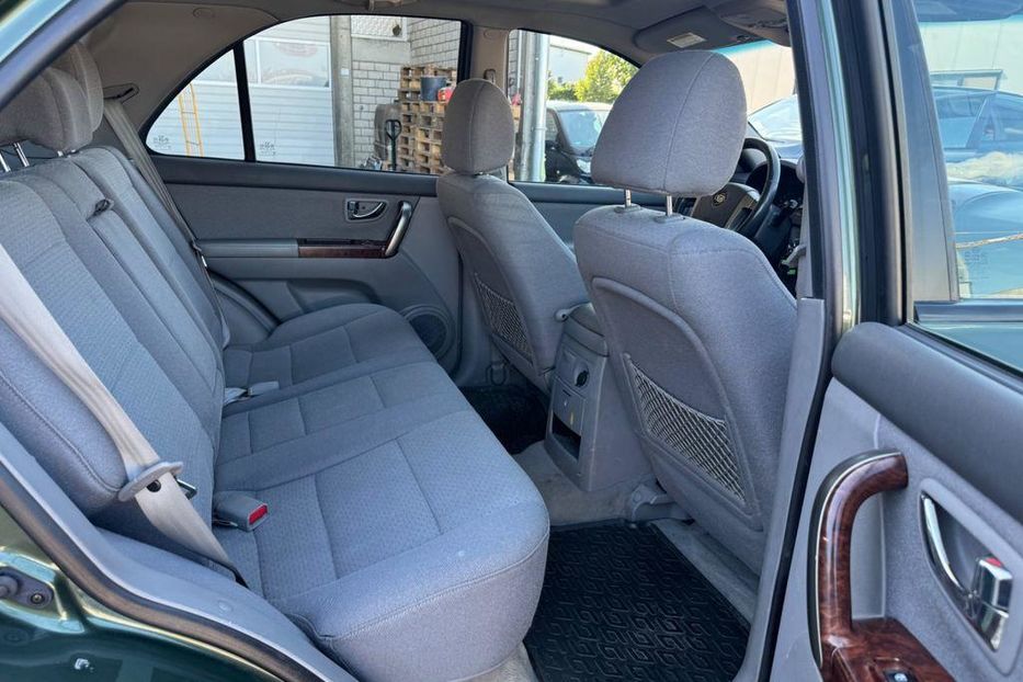 Продам Kia Sorento 2004 года в Донецке