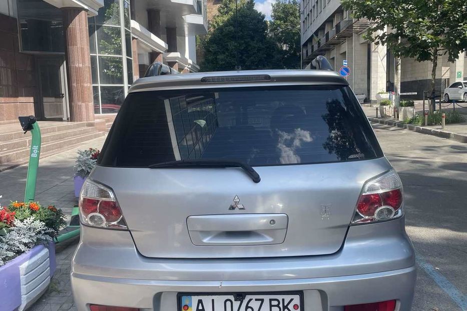 Продам Mitsubishi Outlander 1 2008 года в Киеве