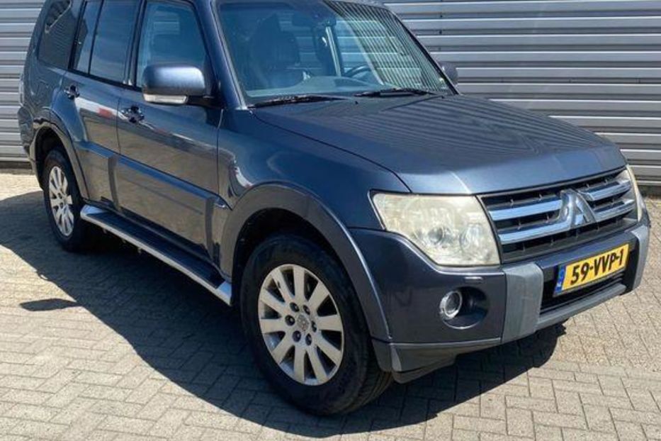 Продам Mitsubishi Pajero 2008 года в Хмельницком